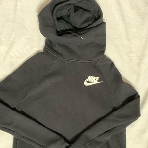 Funnel Neck Nike Hoodie!🥳🥳
